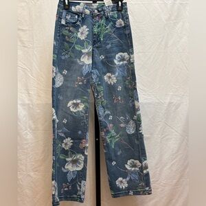369 - Floral Patterned Straight Leg Women's Jeans